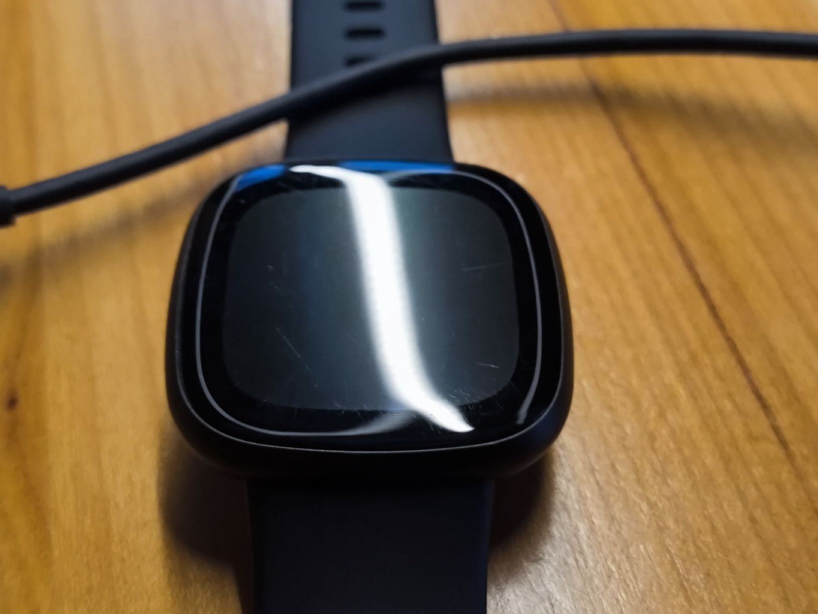 Fitbit Smartwatch: Fitbit Versa 3  – Usato da Weggis venduto da TNT14 1
