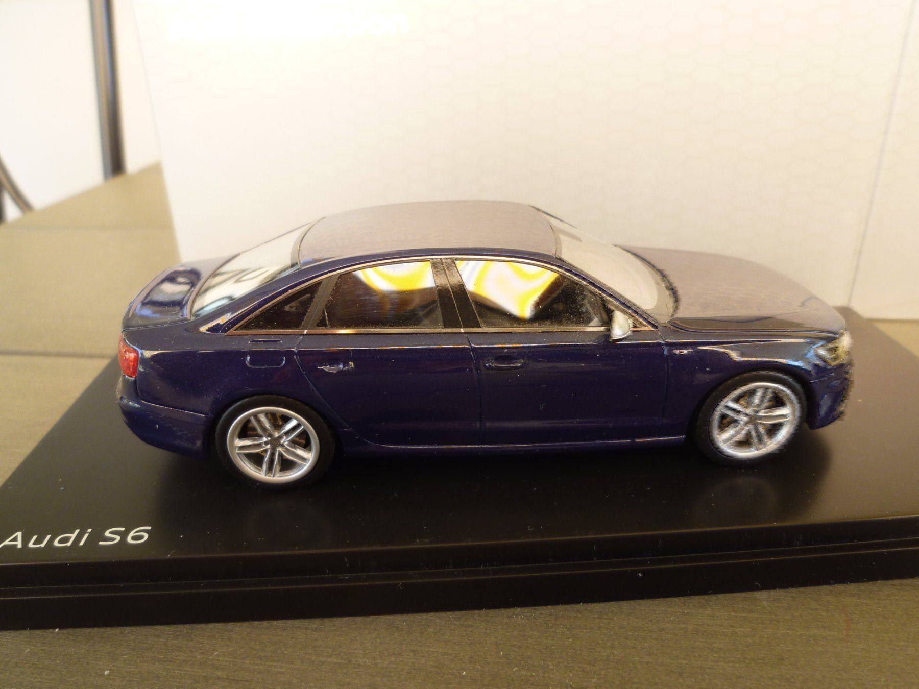 Audi Modellini d'auto: Audi S6 – Nuovo e nell'imballaggio originale da Flawil venduto da Imperiosud 5