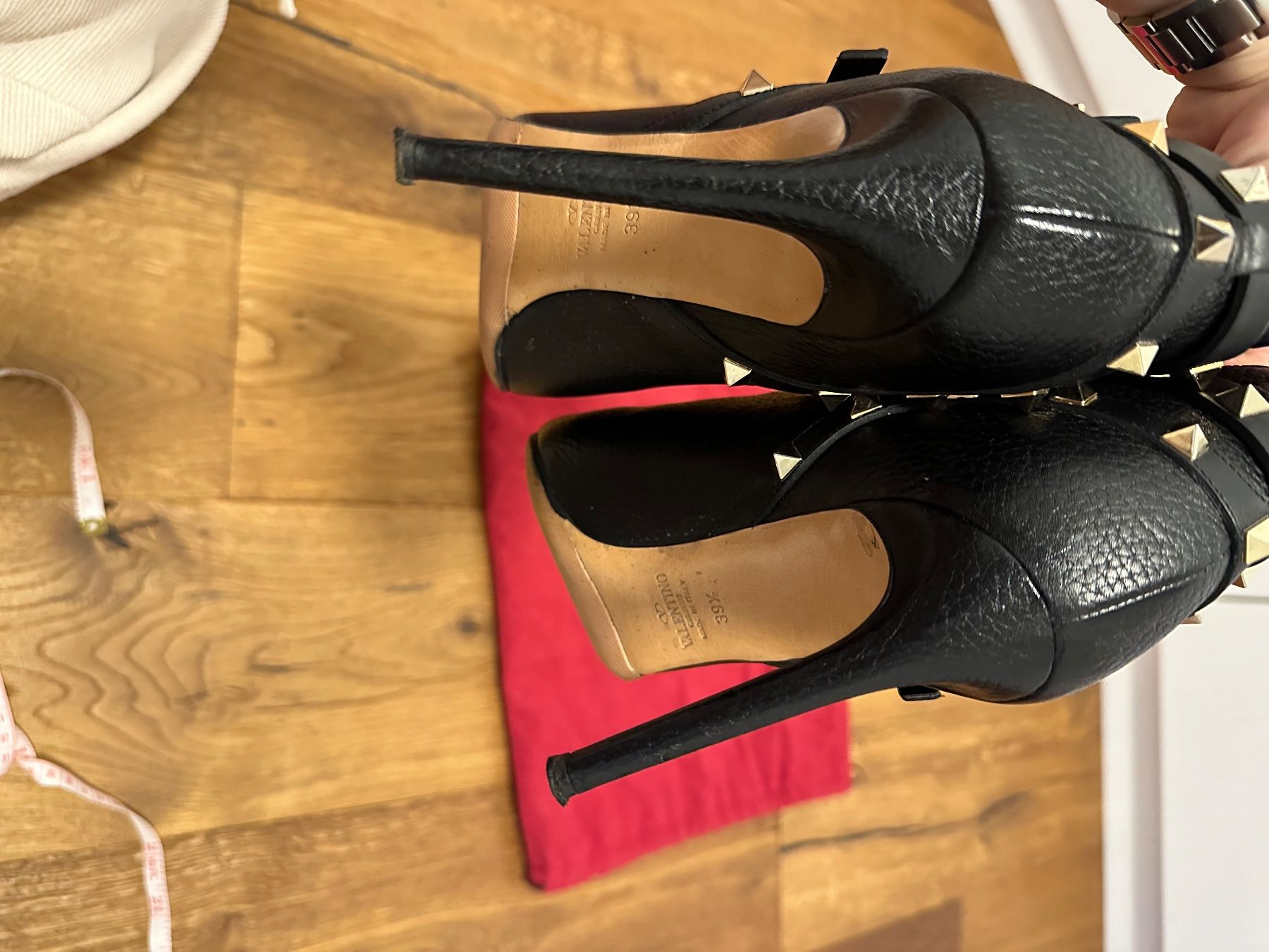 Valentino Chaussures femmes: Valentino Ankle Boots, size 39,5 – D'occasion à Küssnacht am Rigi par hor_dpb7 3