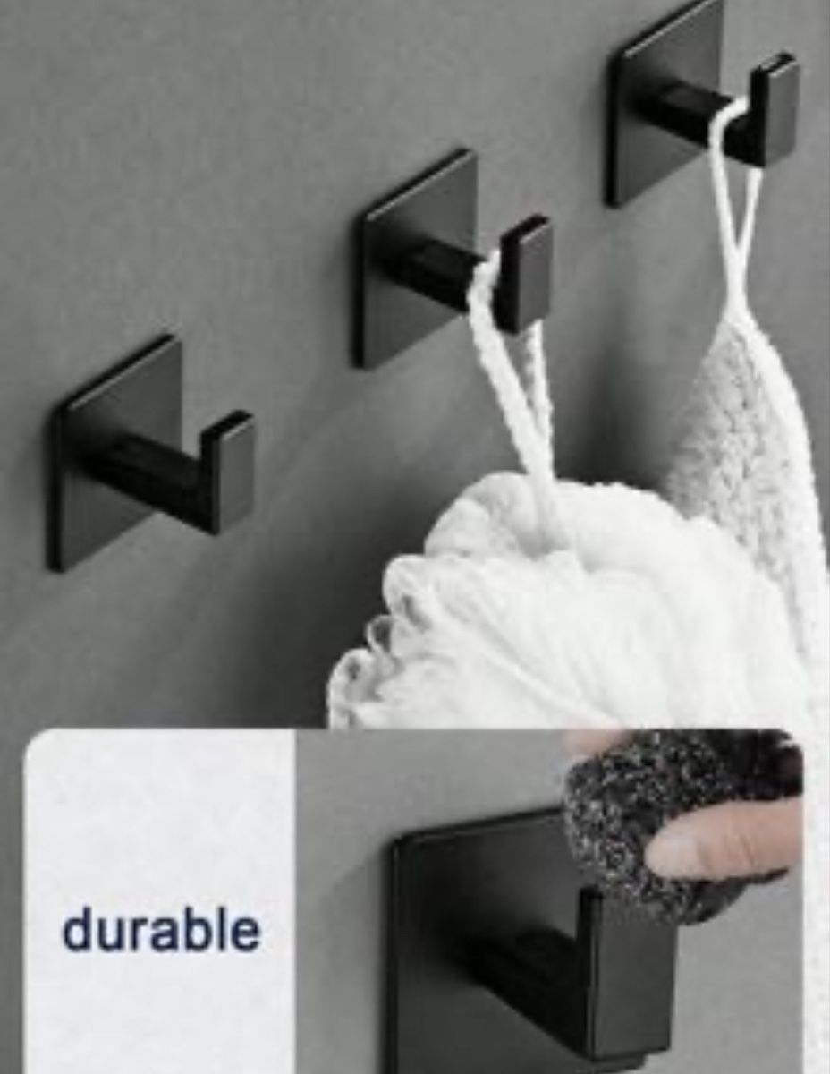 Ferramenta: 3x Matte Black Self-Adhesive Wall Hooks 🖤 – Nuovo e nell'imballaggio originale da Zürich venduto da onlyifashion