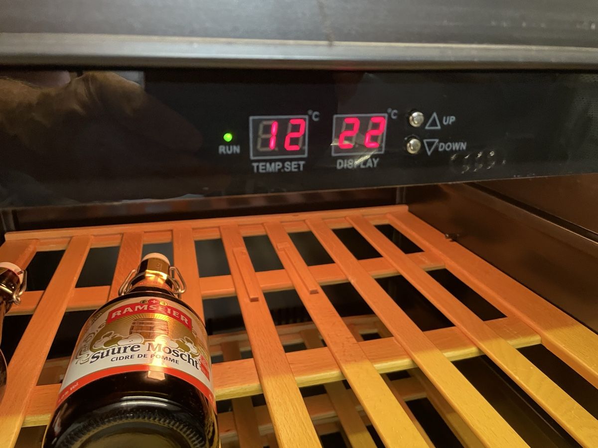Réfrigérateurs: Weinkühlschrank BERNARDI – D'occasion à Eiken par garanoiri 5