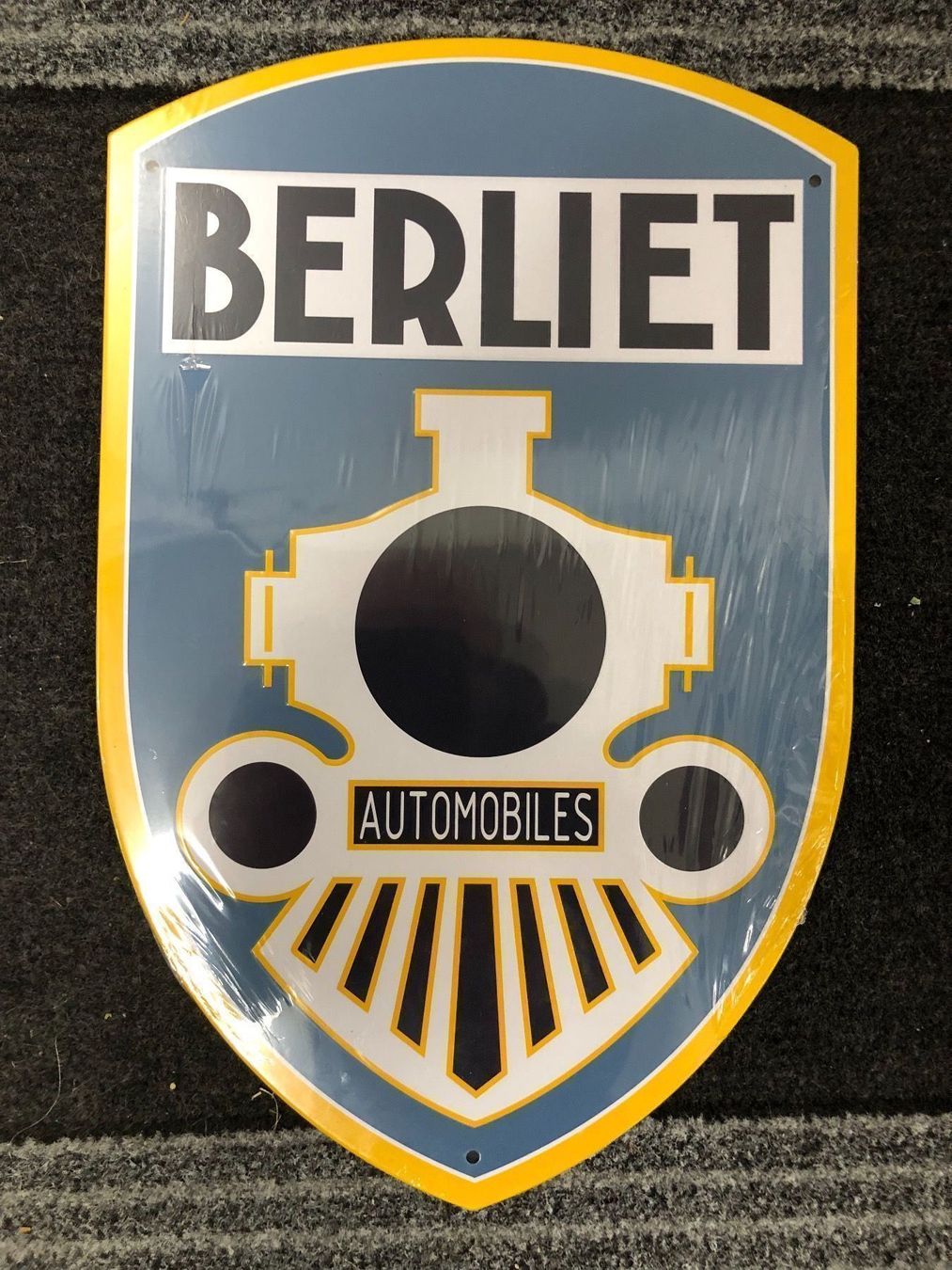 Insegne: Berliet automobiles classic Oldtimer – Nuovo (secondo la descrizione) da Reinach AG venduto da rares75