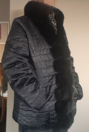 Herbstjacke mit Pelzkragen von Corte dei Gonzaga