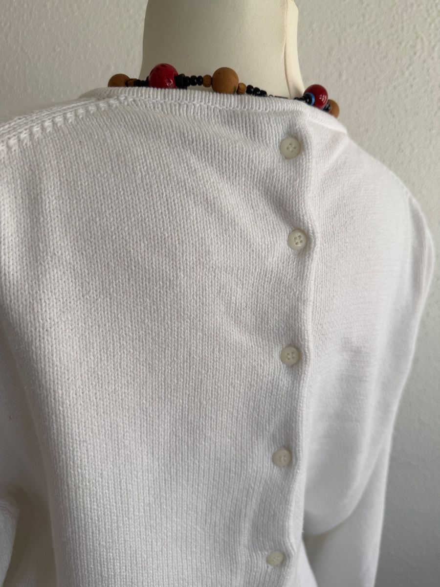 Pullover & Sweatshirts: Vintage white Sweater with Button Back Detail – Gebraucht aus Knonau von Grapesvintage 8