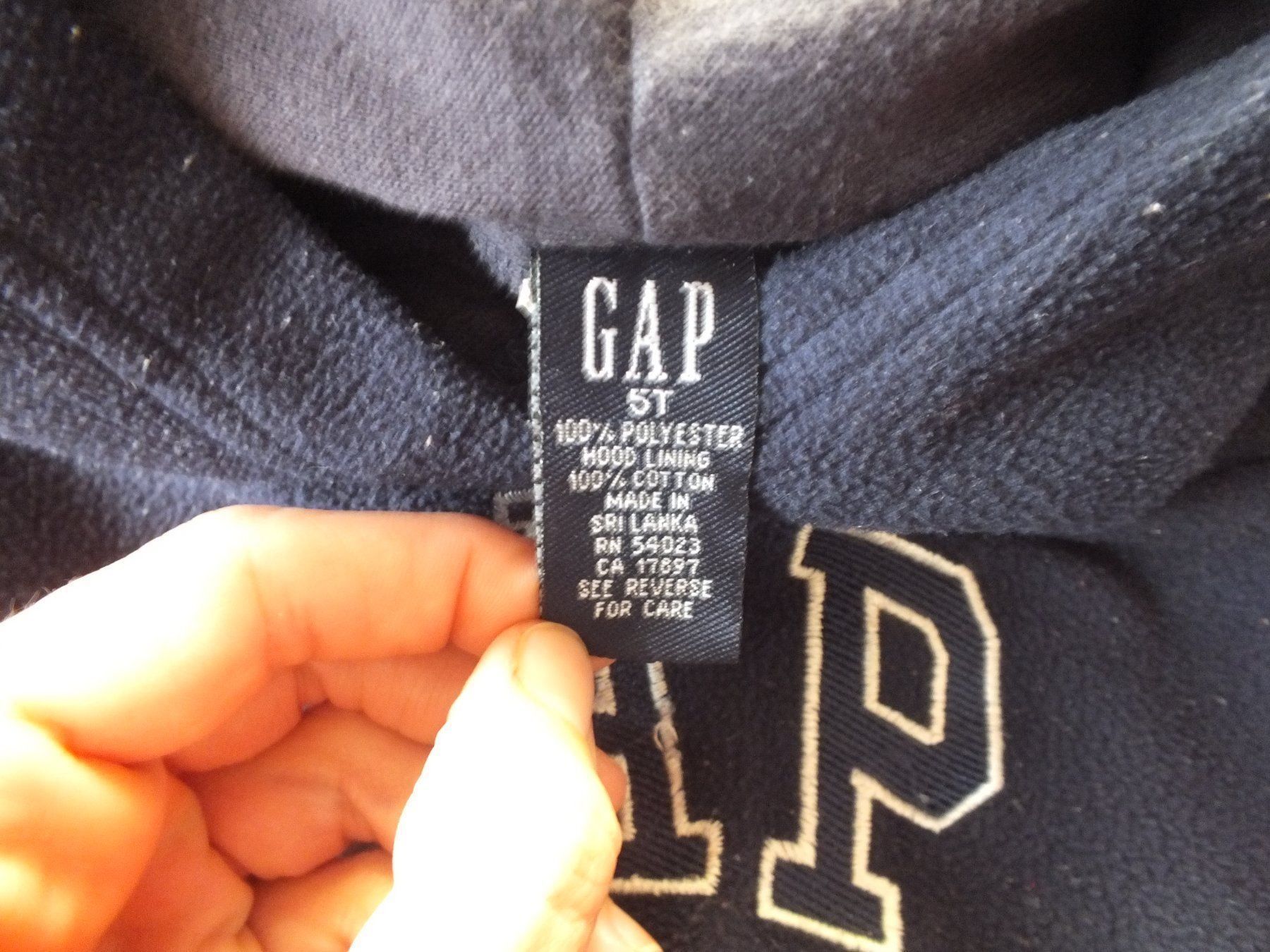 Gap Maglioni & Felpe: GAP Fleece Pullover  (Faserpelz) Gr.110 – Usato da Müllheim Dorf venduto da Seeeule01 2