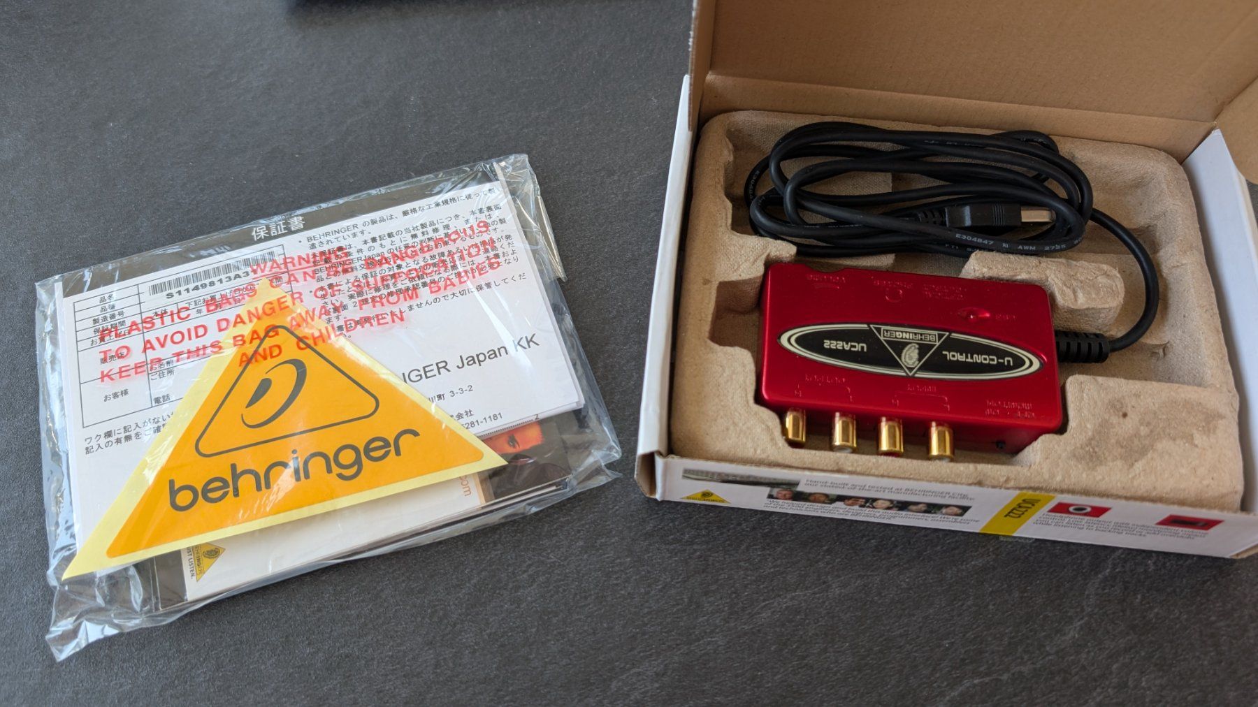 Behringer Attrezzatura per studi di registrazione: Behringer UCA222 USB Audio Interface – Usato da Habsburg venduto da Matrix85 3