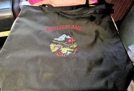 Einkaufstasche mit Haus + Blumen schwarz