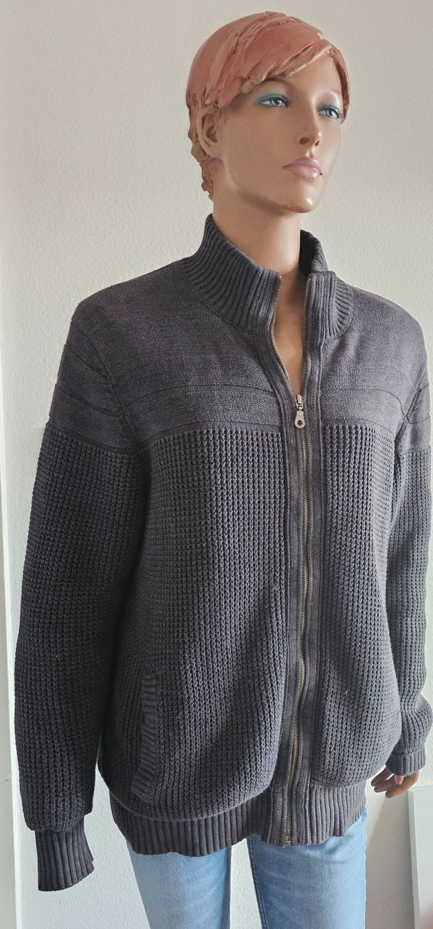 Maddison Giacche: Winter Strickjacke mit Futter, Gr. XL von Madisson Grau – Usato da Basel venduto da Mazzo84