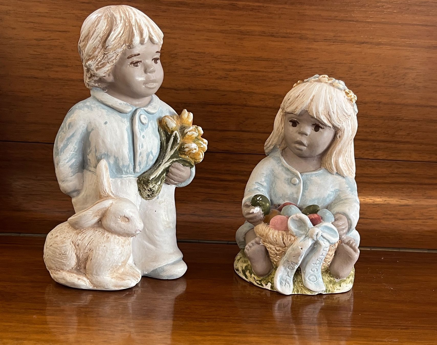 Statuette: Figuren -  Kinder mit Blumen – Usato da Stetten AG venduto da Brissago25