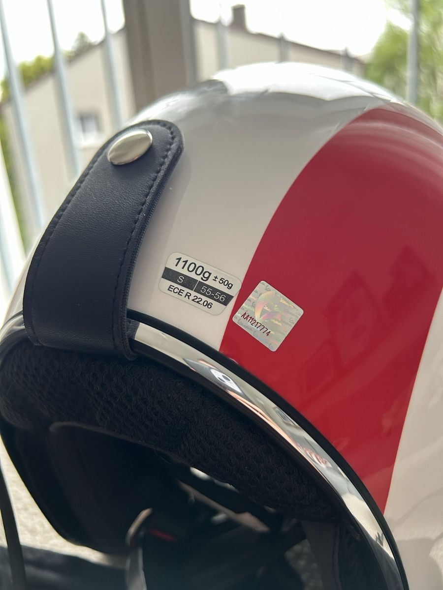 Vespa Caschi & visiere: Neuwertiger Vespa Helm mit 2 Visieren – Nuovo (secondo la descrizione) da Aarau venduto da ri-ca-99 3