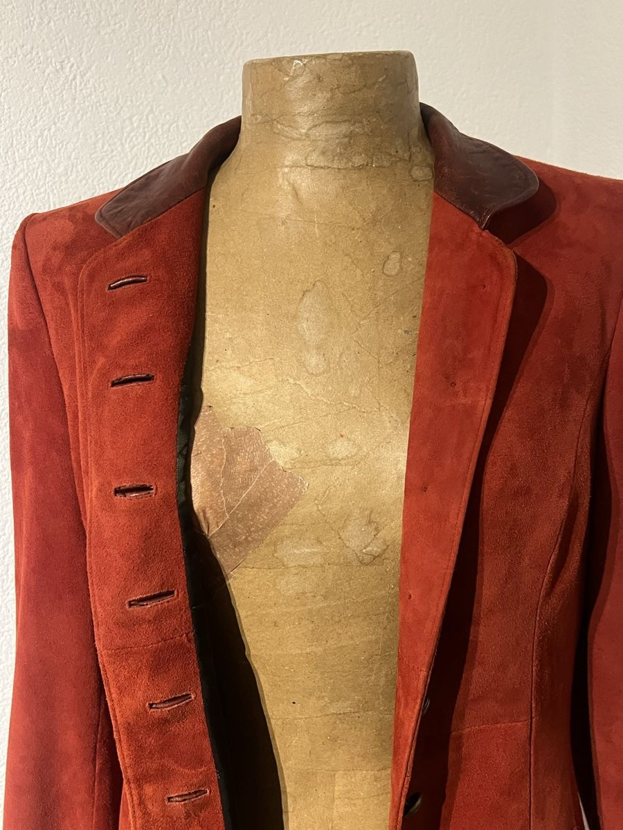 Manteaux: Manteau en daim – D'occasion à St-Pierre-Clages par ste_xk6p 5