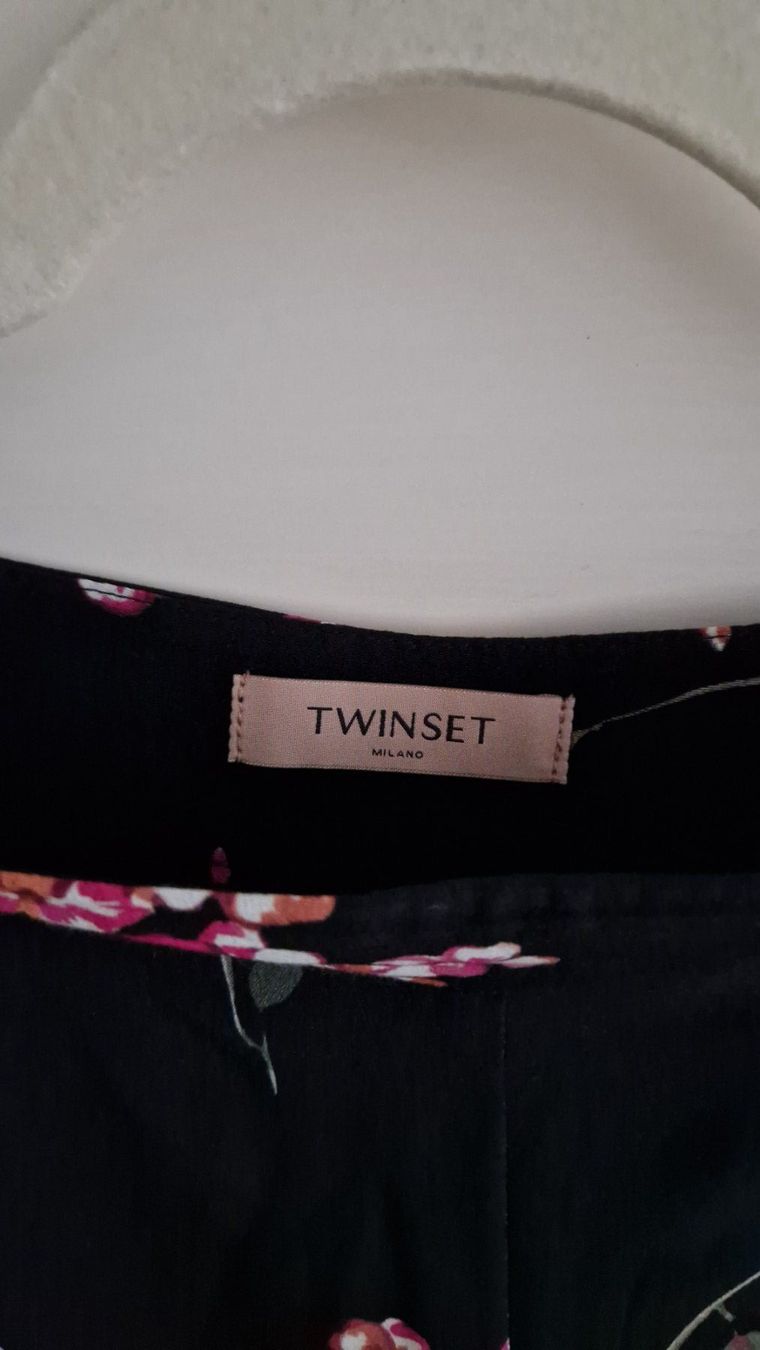 Lotti di vestiti: Twinset Damen 2-Teiler Langarmbluse/Hose – Usato da Rütihof venduto da SonneMondSterne1985 7