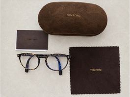 Tom Ford TF 5583-B tortoise frame glasses