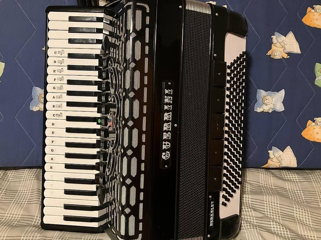 Strumenti musicali: Akkordeon Guerrini – Usato da Kriens venduto da vikendica15 2