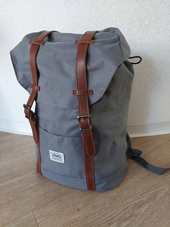Zaini: Rucksack im Herschel-Stil – Usato da Zürich venduto da Julia0123