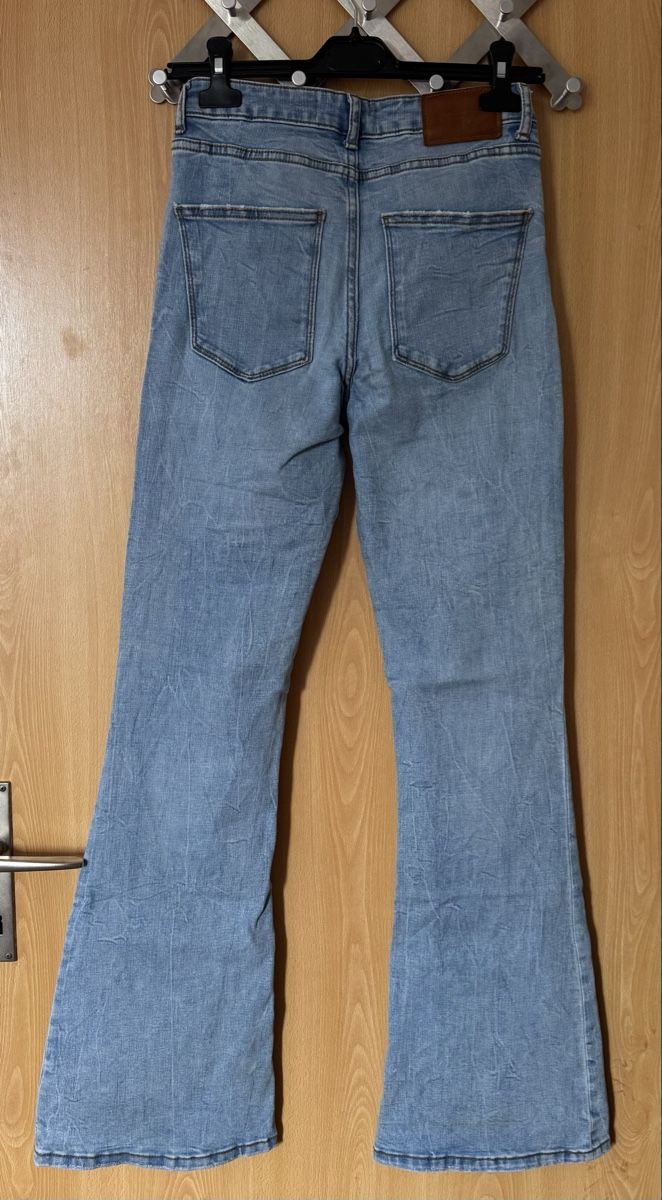 Zara Jeans: Jeans – Usato da Ins venduto da maximal_30CHF 1