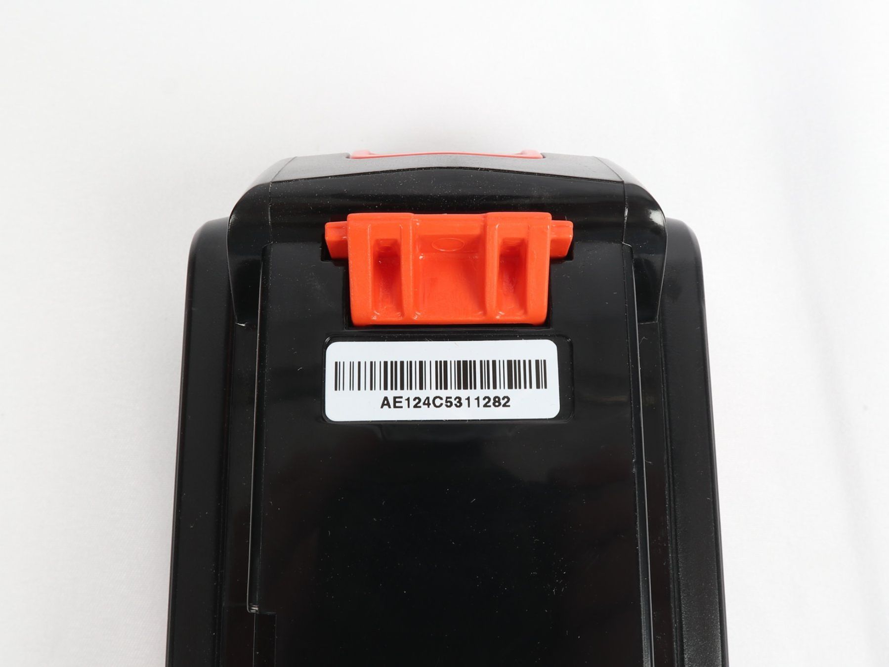 Accus & piles: BLACK+DECKER Lithium 2.0AH 18V – Neuf (Voir description) à Steinen par Restwert_Steinen 5