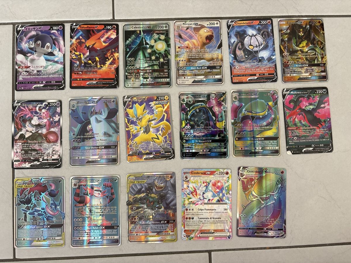 Pokémon Carte collezionabili: Diverse Pokémon Karten  – Usato da Niederweningen venduto da Brude