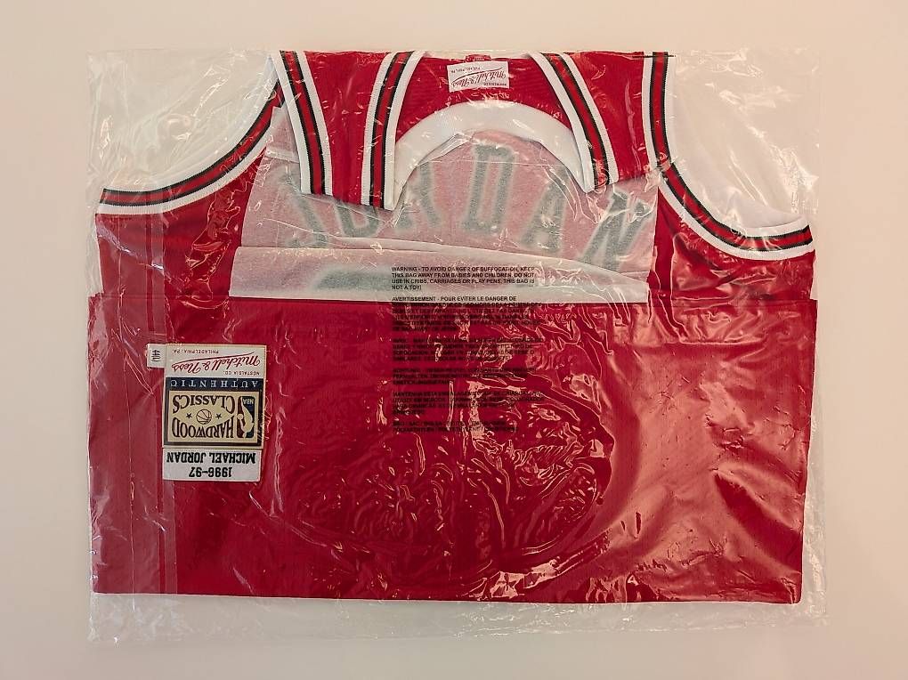 Mitchell & Ness Canottiere & Pantaloni: Michael Jordan, Bulls, 1996-97, Mitchell & Ness – Nuovo e nell'imballaggio originale da Ormalingen venduto da Rune86 1