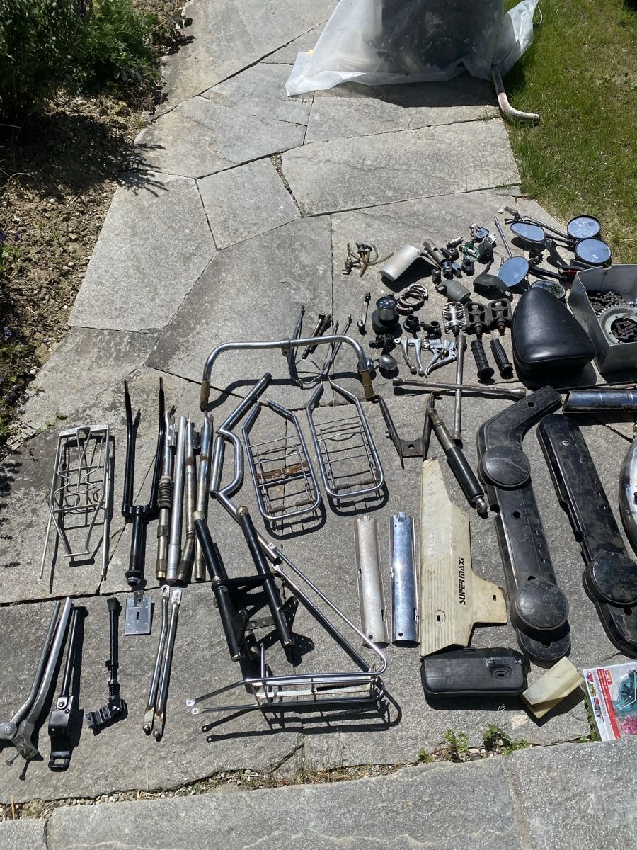 Puch Ciclomotori: Töffli Teile ab 1.-  – Difettoso da Büren an der Aare venduto da twostrokeguy