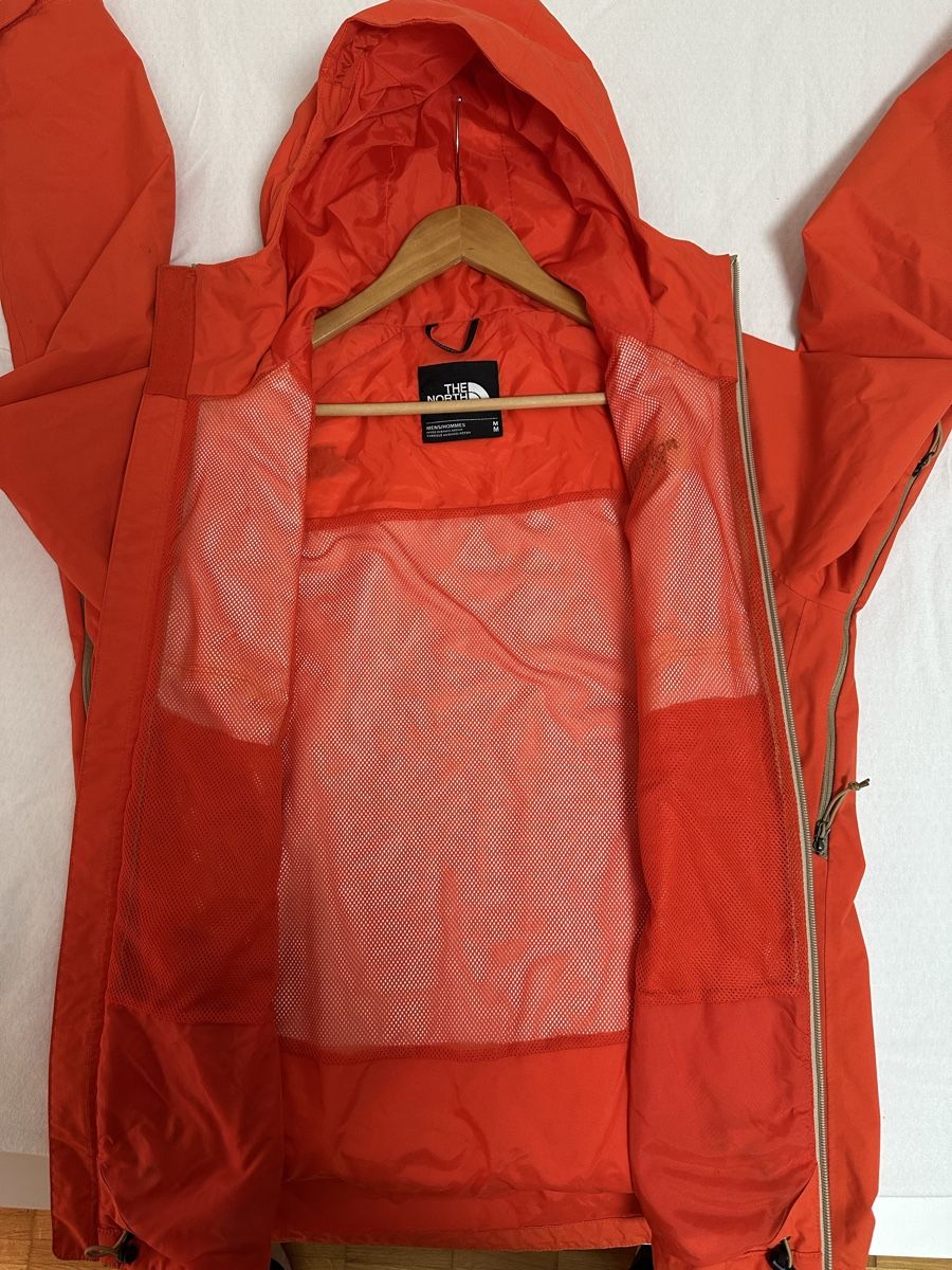 North Face Jacken: North Face Jacke G M – Gebraucht aus Maienfeld von tobeyl2020 5