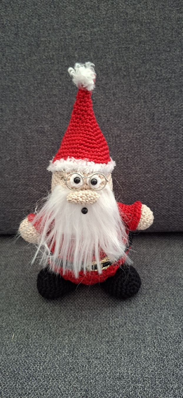 Tutte le decorazioni: Weihnachtsmann selbst gehäkelt – Nuovo (secondo la descrizione) da Emmen venduto da meitschi02