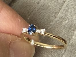 Himmlischer Saphir-Goldring mit Zertifikat