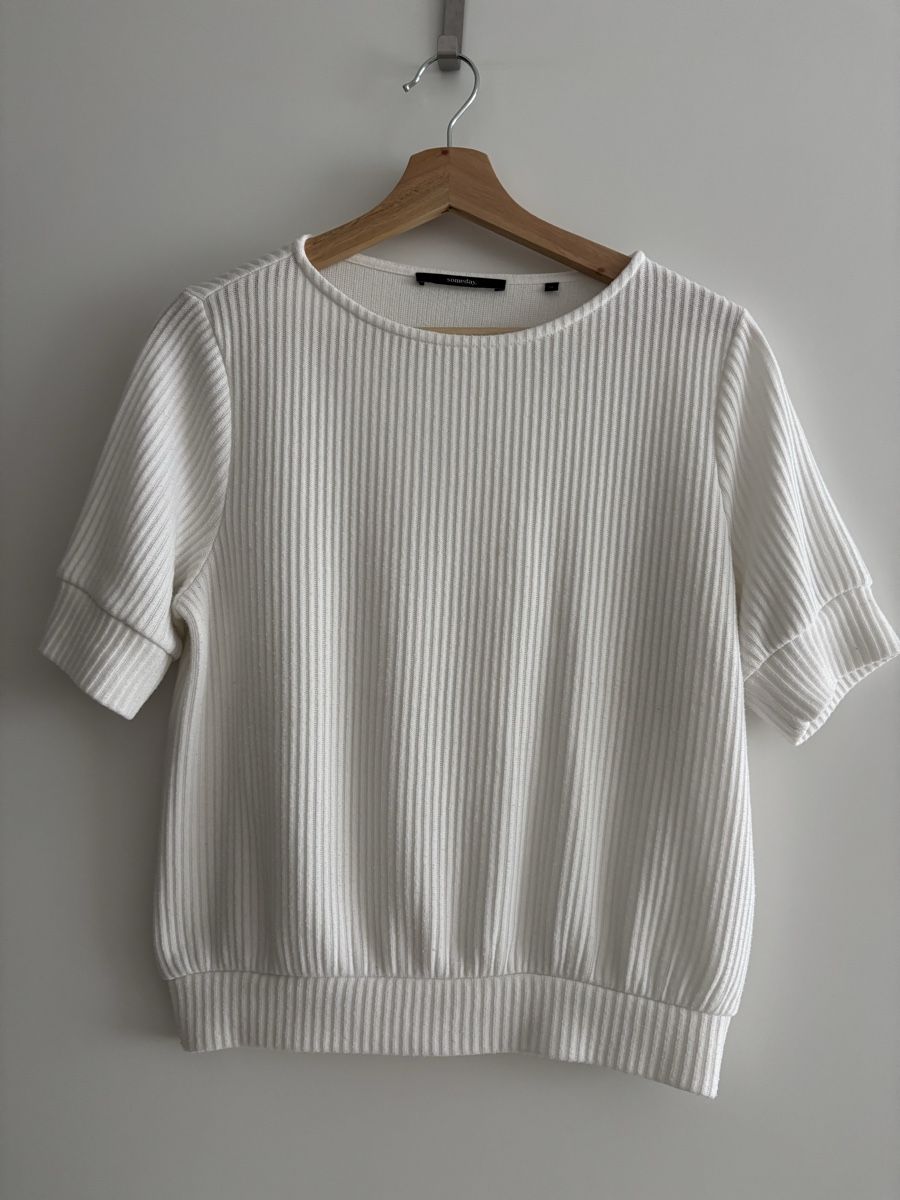 Someday Pulls & Sweat-shirts: Someday Kurzarm-Pullover! 🐚 – D'occasion à Stettfurt par rebella