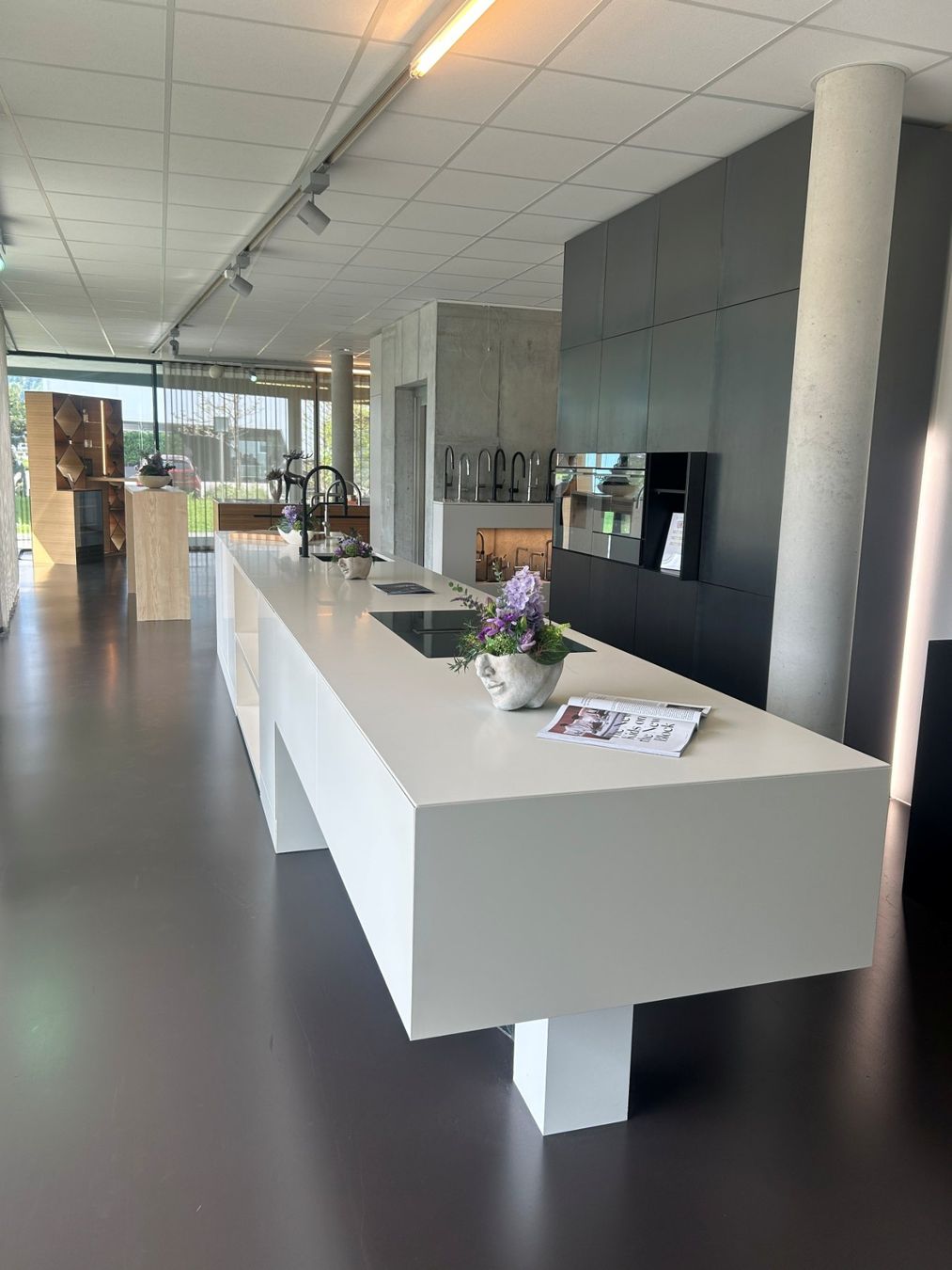 Cucine complete: Austellungsküche Stein- & Stahlfronten – Nuovo (secondo la descrizione) da Berneck venduto da baumann_ag