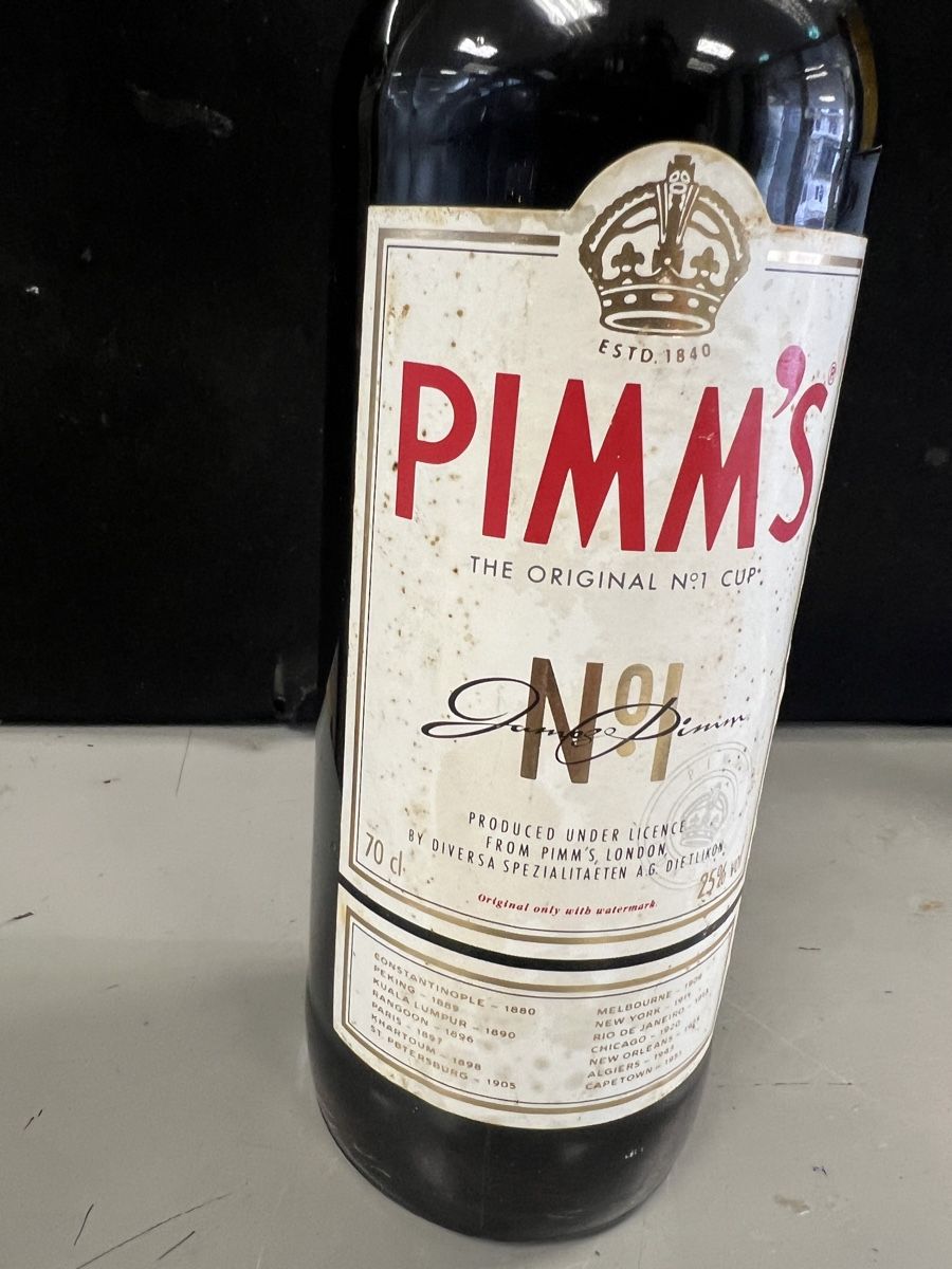 Bevande alcoliche: PIMM’S N•1 ancienne bouteille  – Nuovo (secondo la descrizione) da Genève venduto da Leboucheoreilles 1