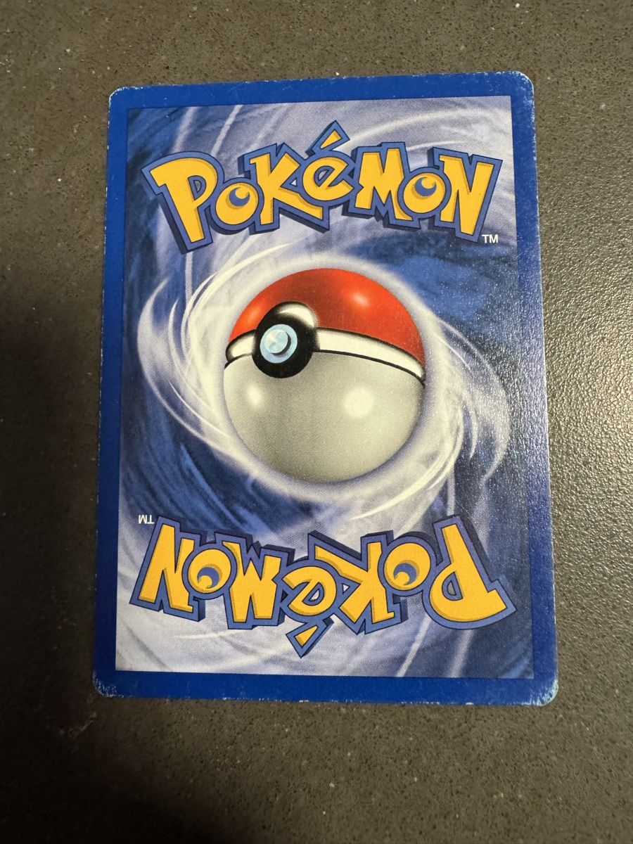 Pokémon Cartes à collectionner: Hitmonchan Base Set - 7/102 EN Ab 1.- – D'occasion à Cadro par kiks27 3
