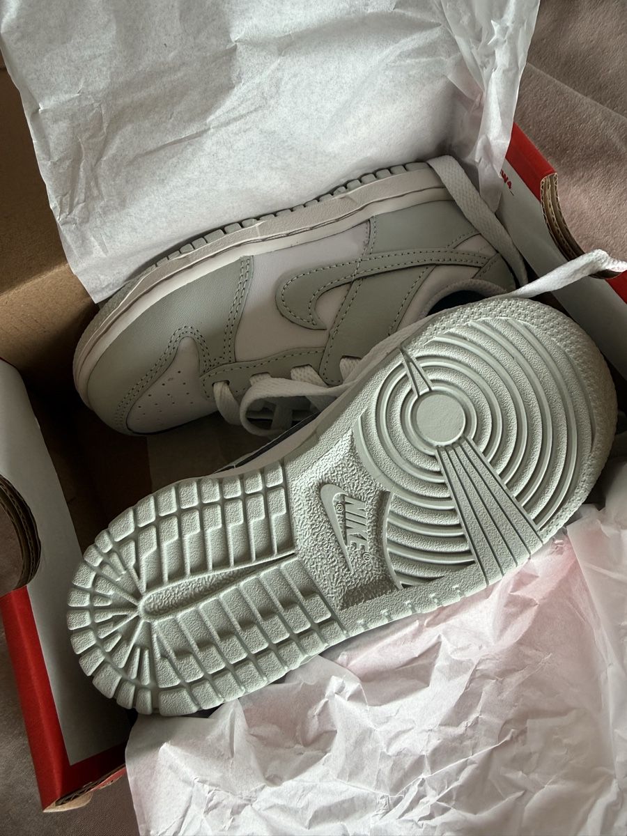Schuhe für Jungen: Baskets nike – Neu (gemäss Beschreibung) aus St-Pierre-Clages von loc_8vtz 1