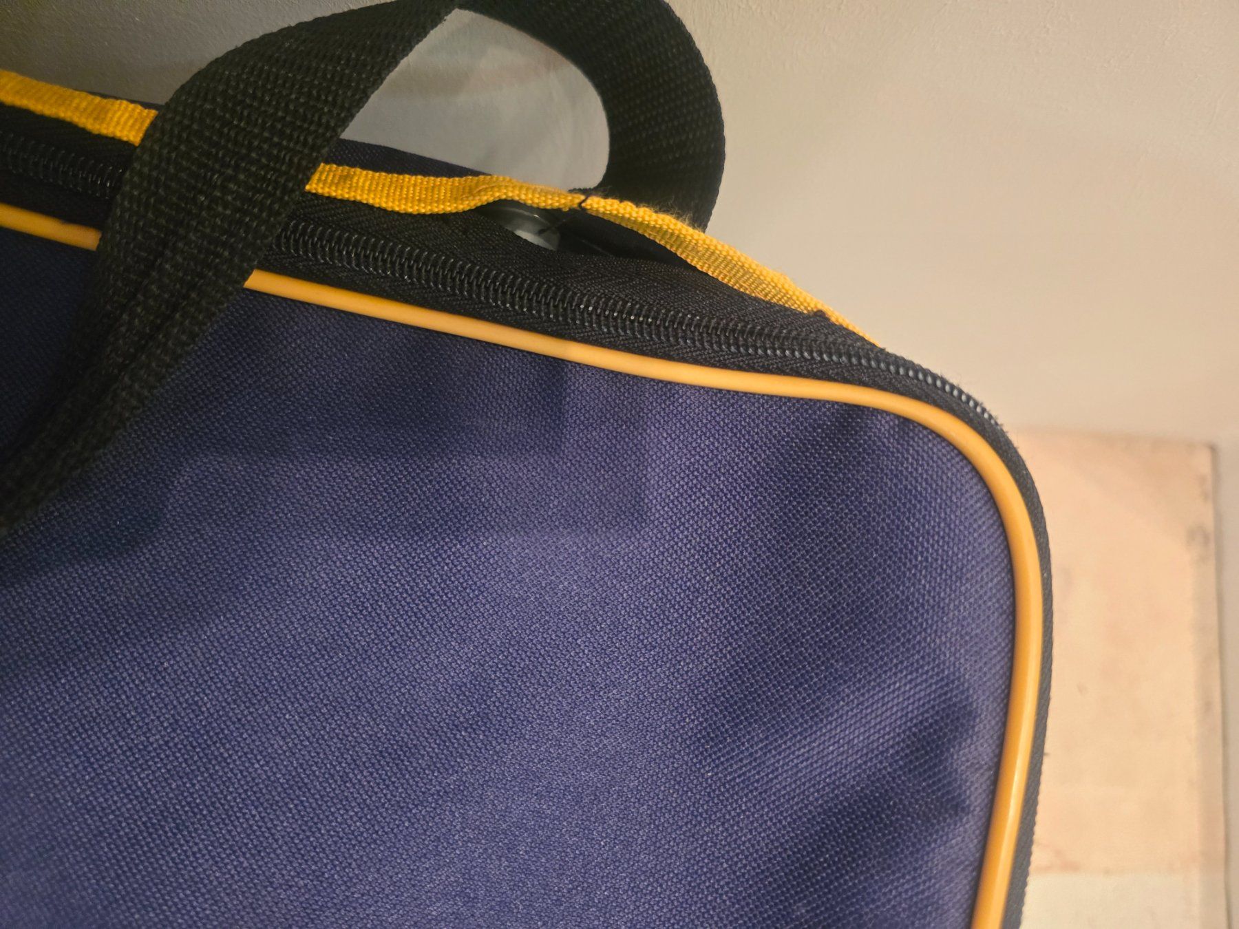 Sonstige Dekorationen & Accessoires: ZIP Displays Prospekthalter zusammenklappbar – Gebraucht aus Zofingen von Loop_ReSale 6