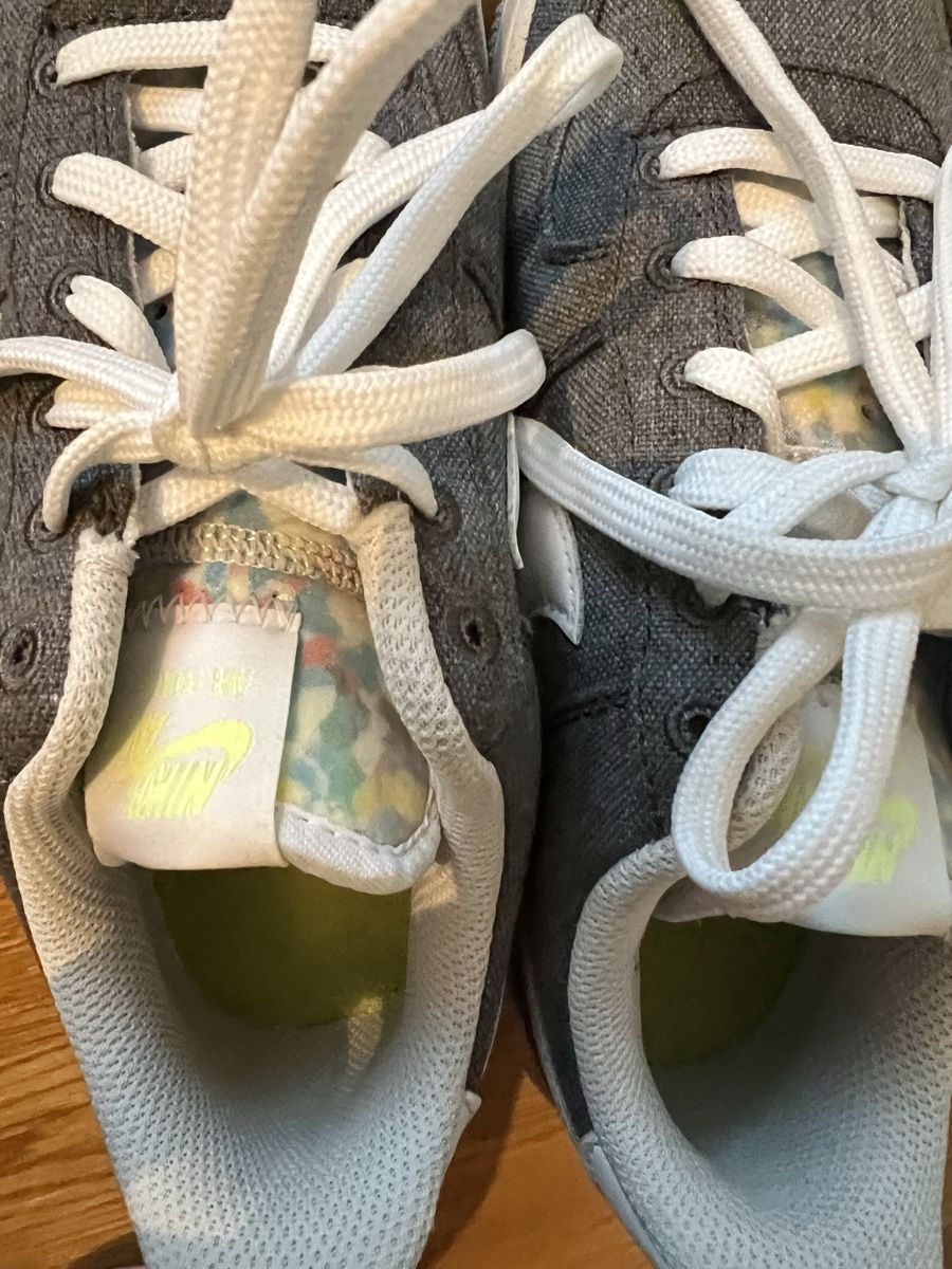 Nike Scarpe da uomo: Nike Air Force 1 - grau / Grösse 38.5 – Nuovo (secondo la descrizione) da Aegerten venduto da pinkpanda_ 7