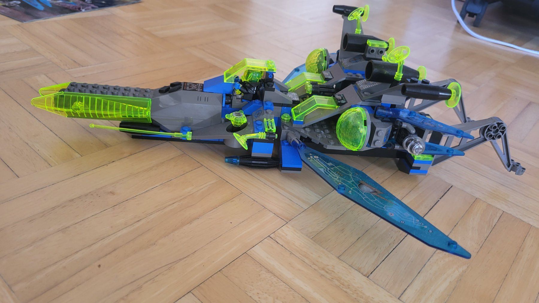 Lego Spielzeuge: Biomechanischer Flieger – Gebraucht aus Densbüren von car_9z8y 1