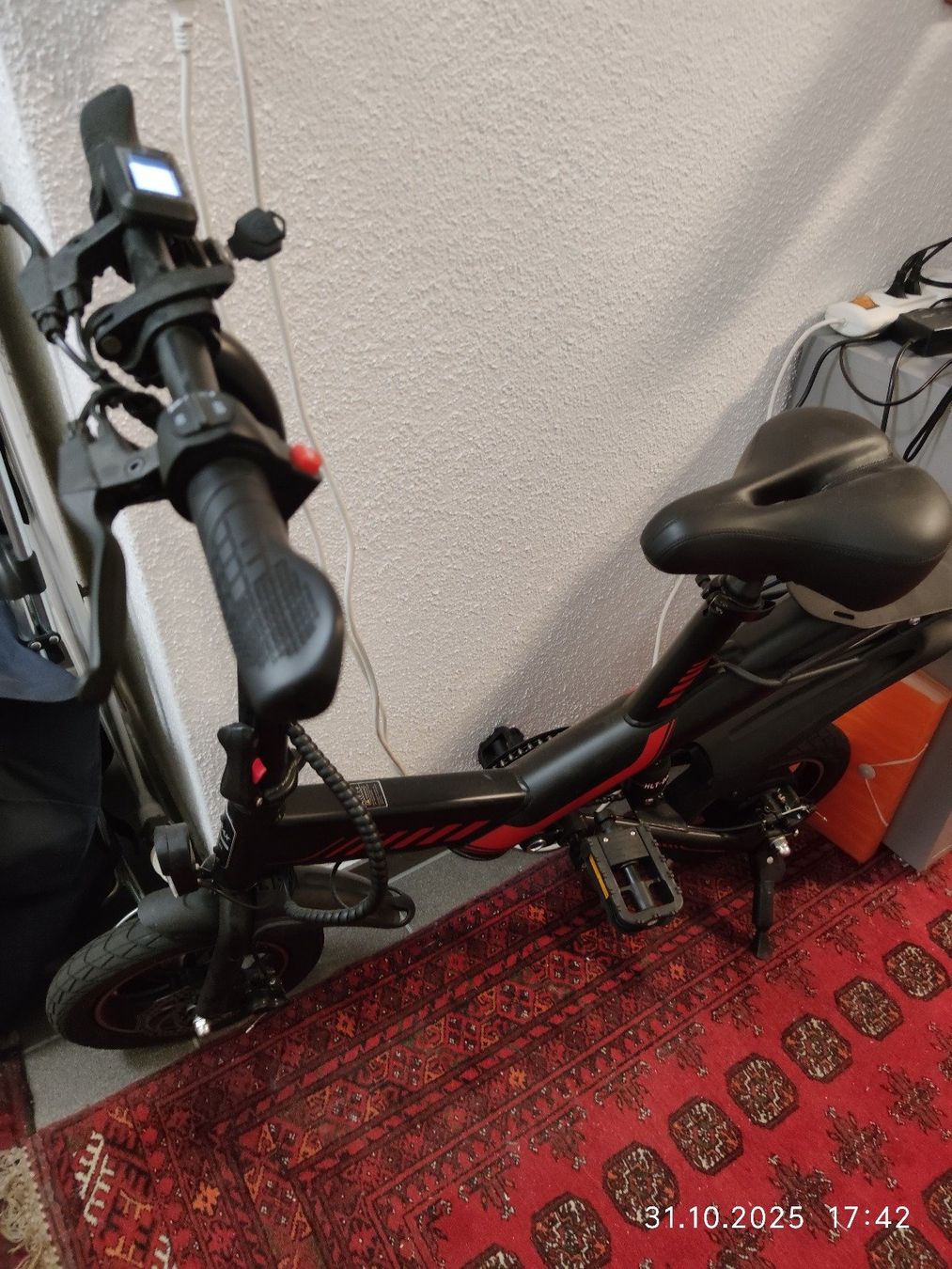 Veicoli elettrici: Fast E-Scooter, neuwertig, Top Zustand, Winter-Schnäppchen – Nuovo (secondo la descrizione) da Glattbrugg venduto da hap_8w8v 8