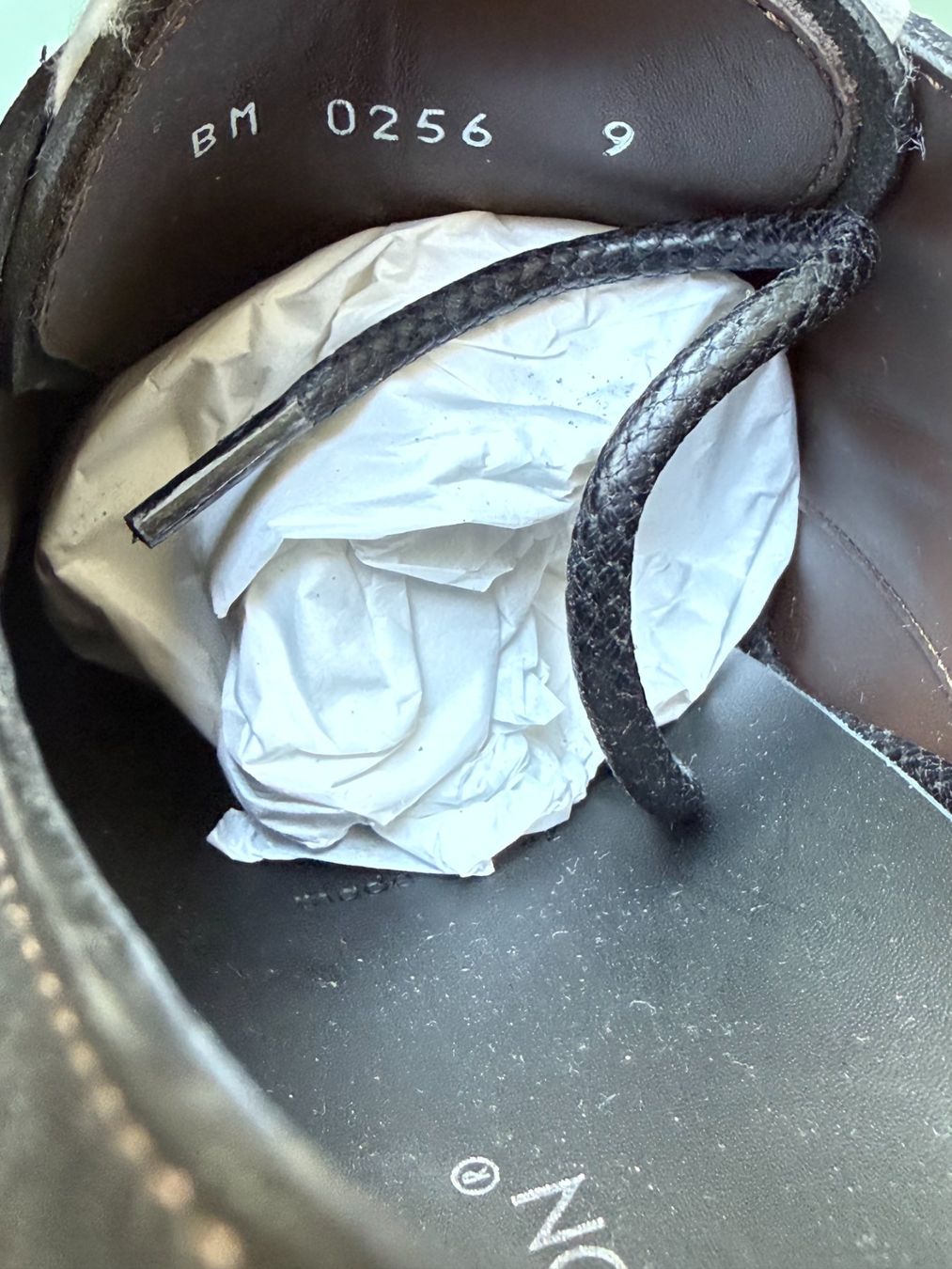Louis Vuitton Scarpe da uomo: LOUIS VUITTON LV Sierra Derbies Low Boots Stiefel 43.5 NEU – Nuovo e nell'imballaggio originale da Kreuzlingen venduto da kruezbiz 7
