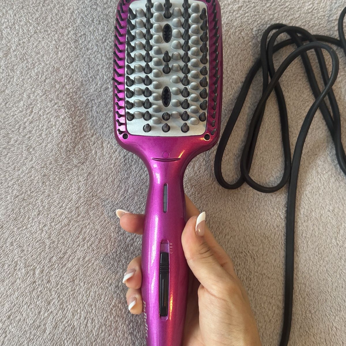 Sonstige Haarpflege: Brosse lissante Babyliss – Gebraucht aus Givisiez von dor_xb9k 2