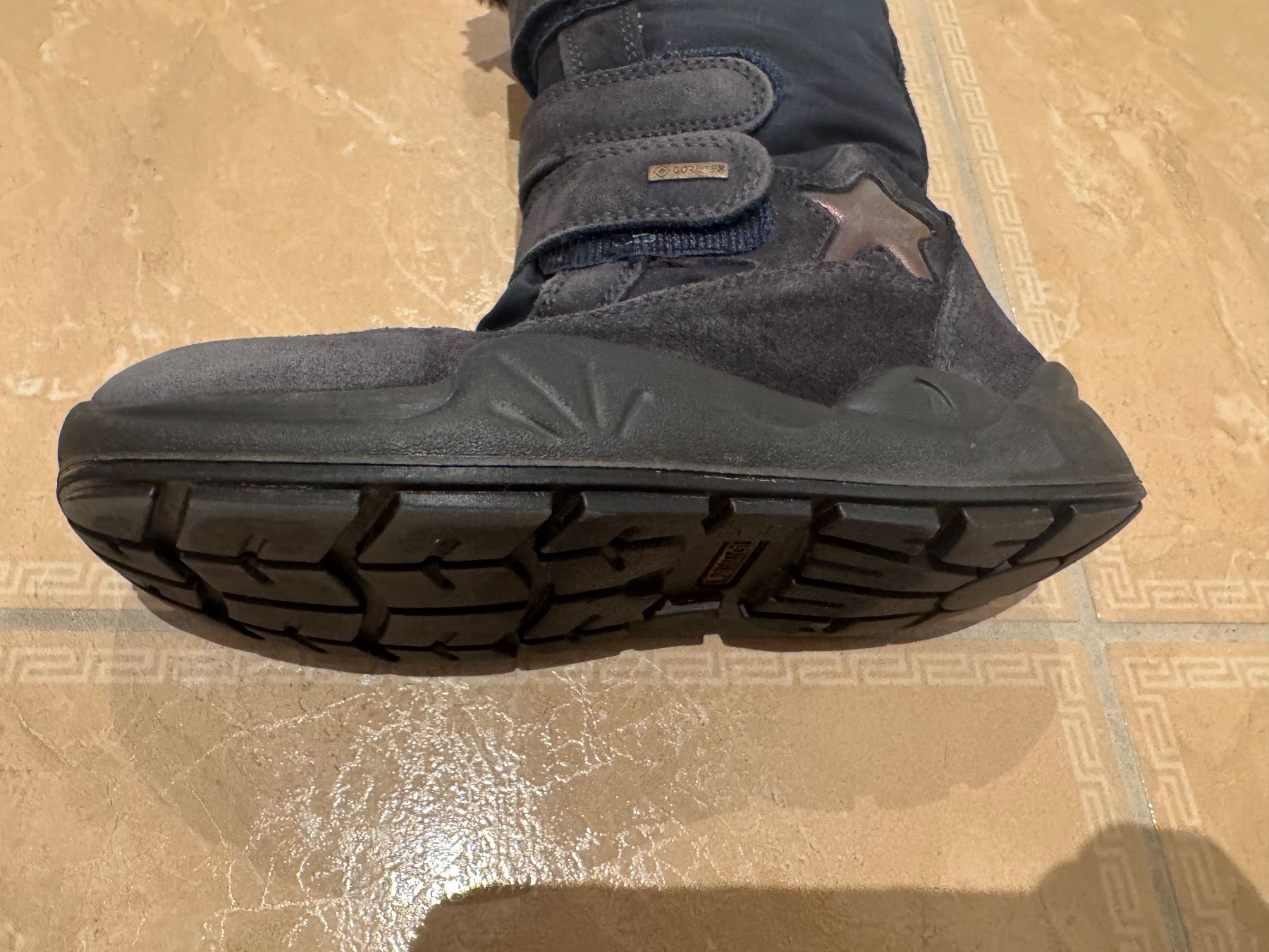 Scarpe per ragazze: Primigi warmer Goretex Winterstiefel, 33 – Usato da Klingnau venduto da Markus14 7