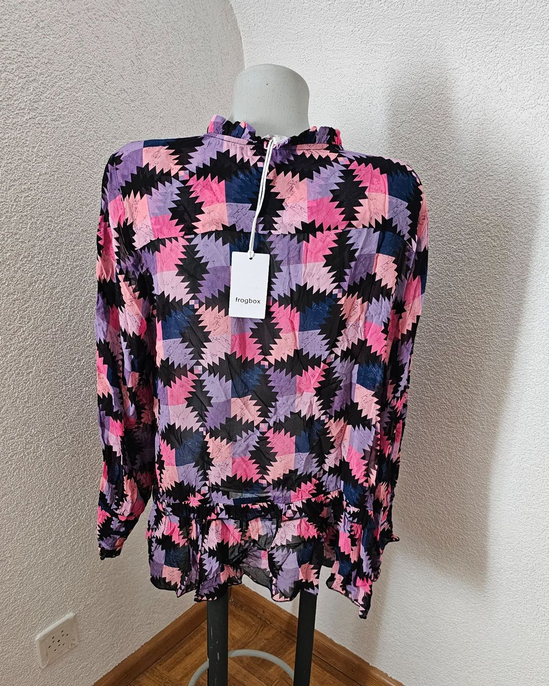 Princess goes hollywood Camicette: FROGBOX - neue Bluse statt 169.00 Purple zig zag – Nuovo e nell'imballaggio originale da Füllinsdorf venduto da Sunnebliemli7 3