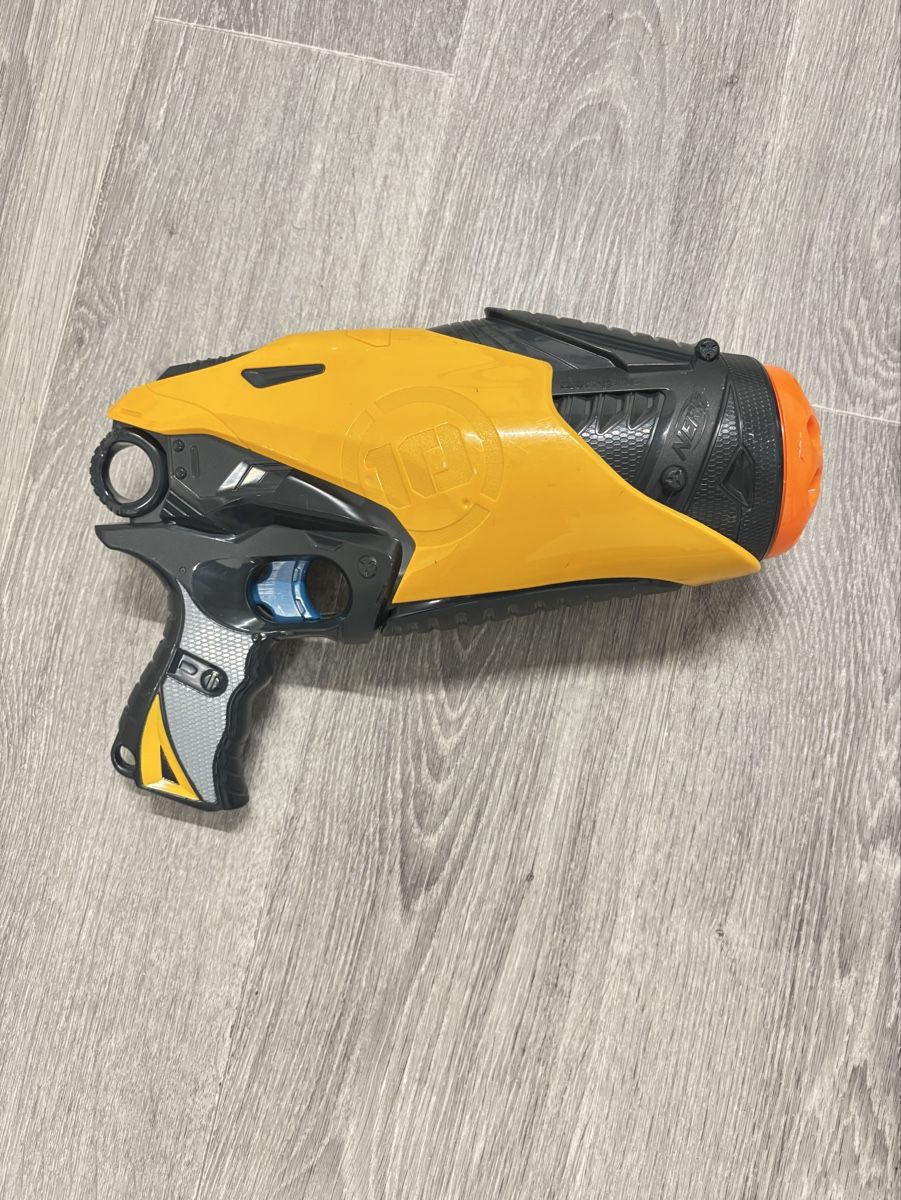 Nerf Giocattoli: Nerf Spielzeugpistole – Usato da Lyss venduto da dealstock