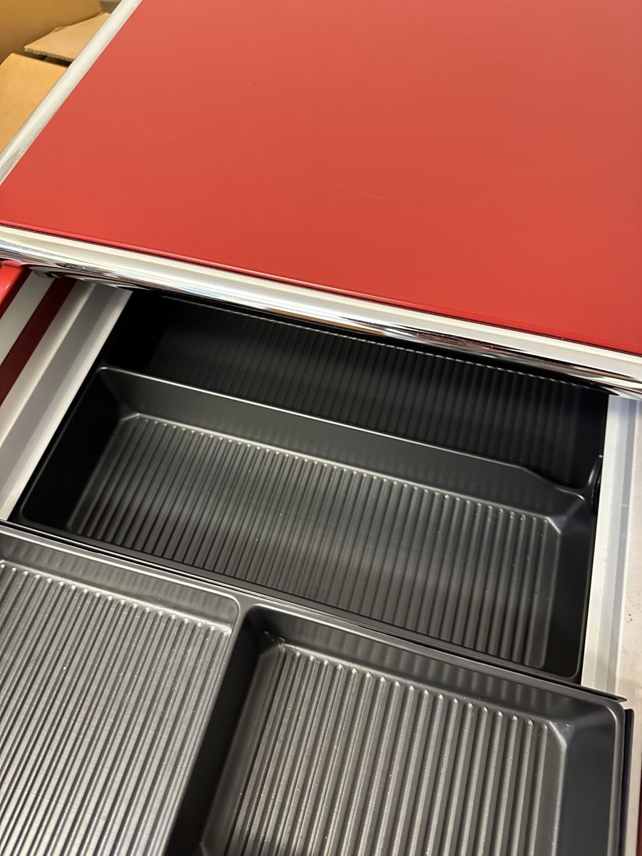 USM Banconi: USM Rollcontainer Schubladenstock – Usato da Mörschwil venduto da sam_man 4