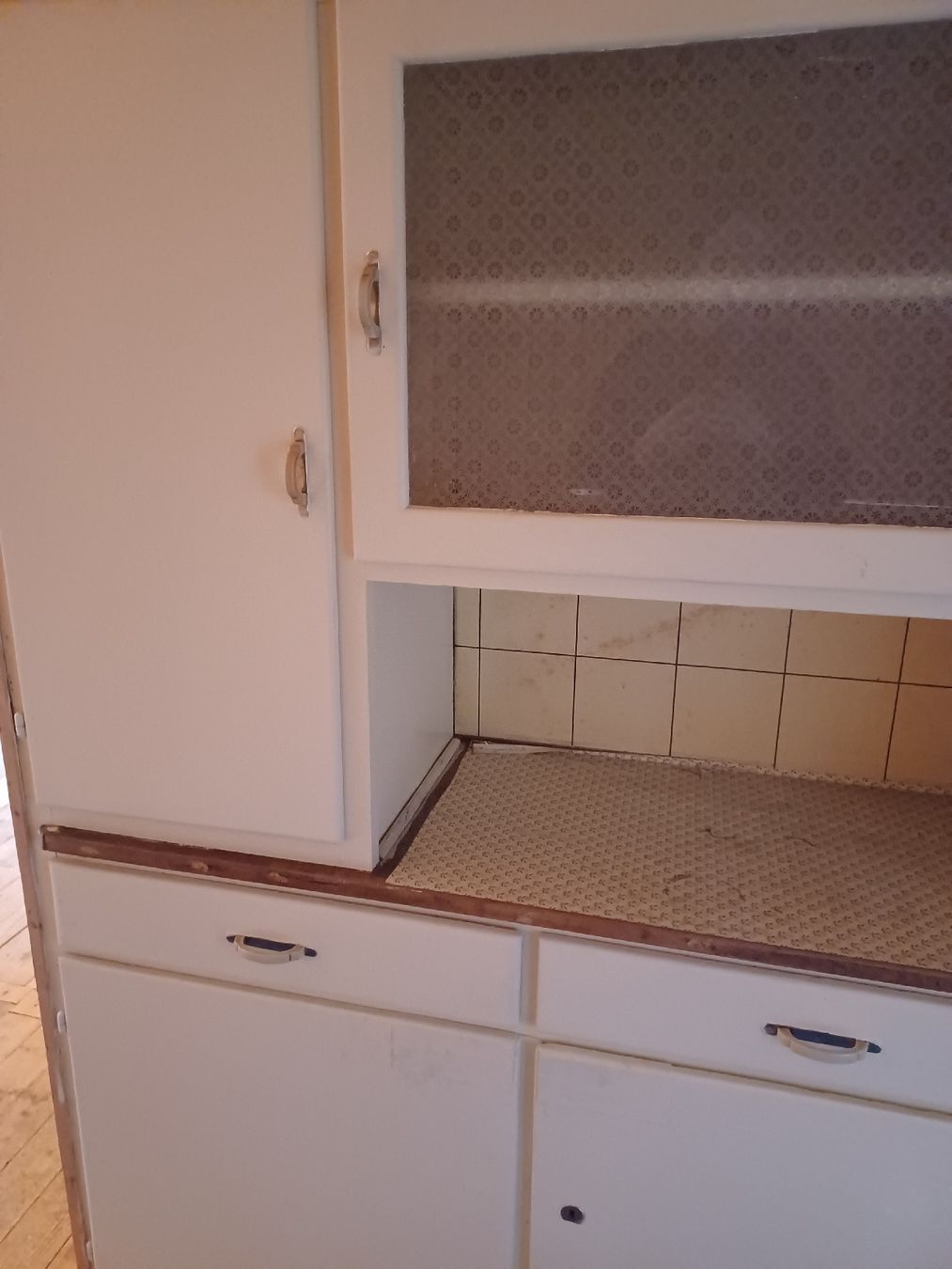 Armadi: Armoire de cuisine vintage – Usato da Soyhières venduto da 5jm_5czl 7
