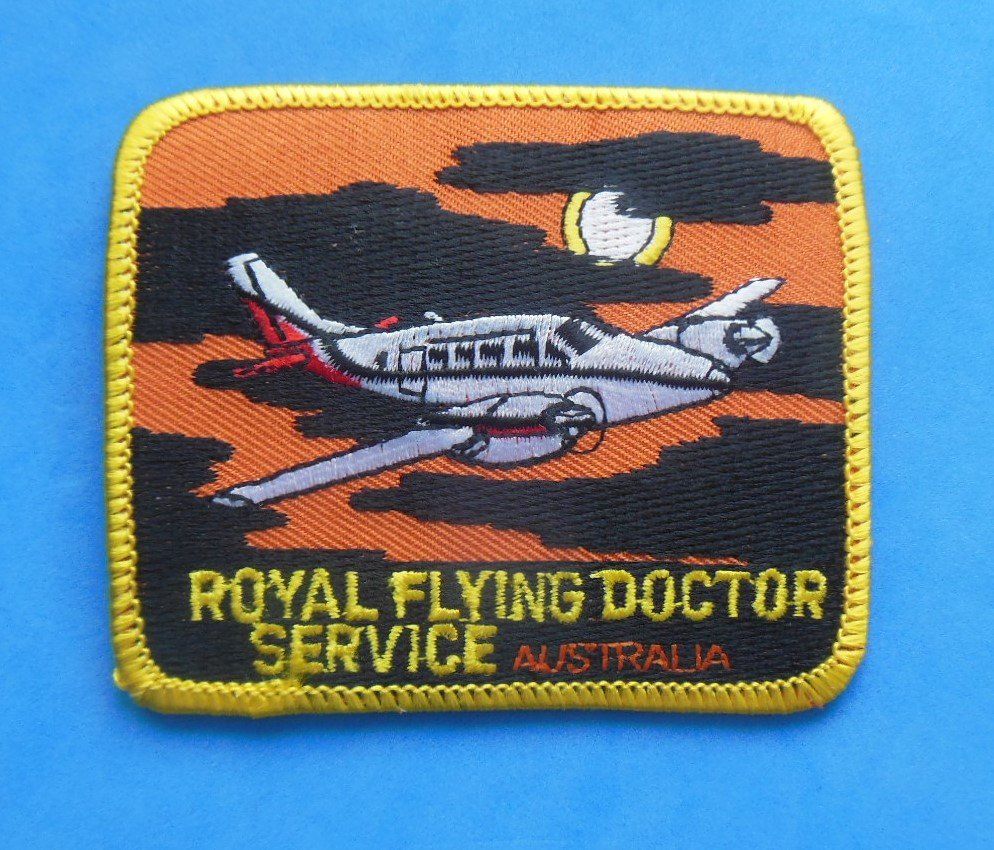 Placchette & Badge: Royal flying doctor service - Australia – Usato da Zwillikon venduto da Boban69