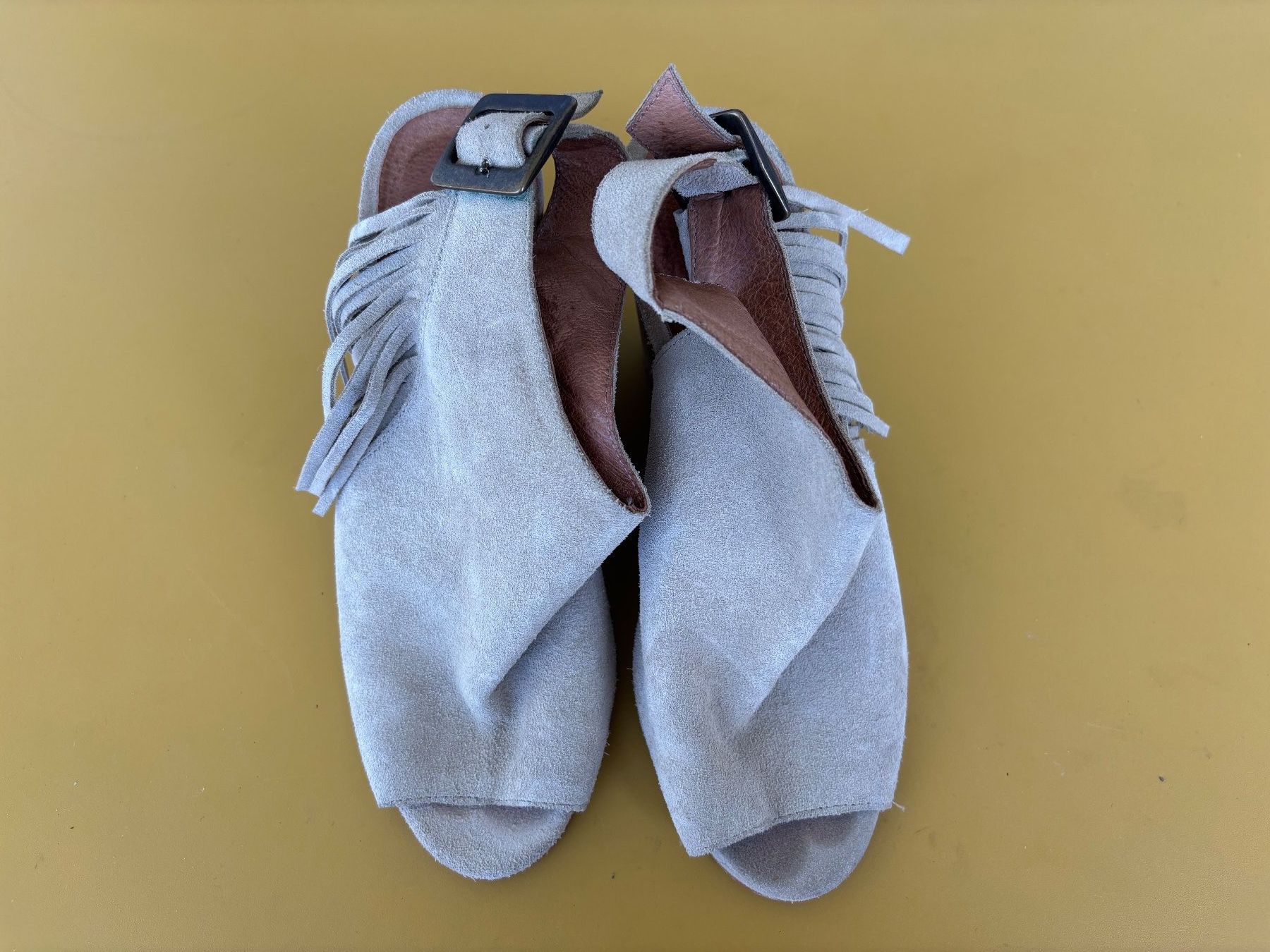 Scarpe da donna: HOWSTY Boho Pumps Wildleder – Usato da Zürich venduto da missmodernage 3