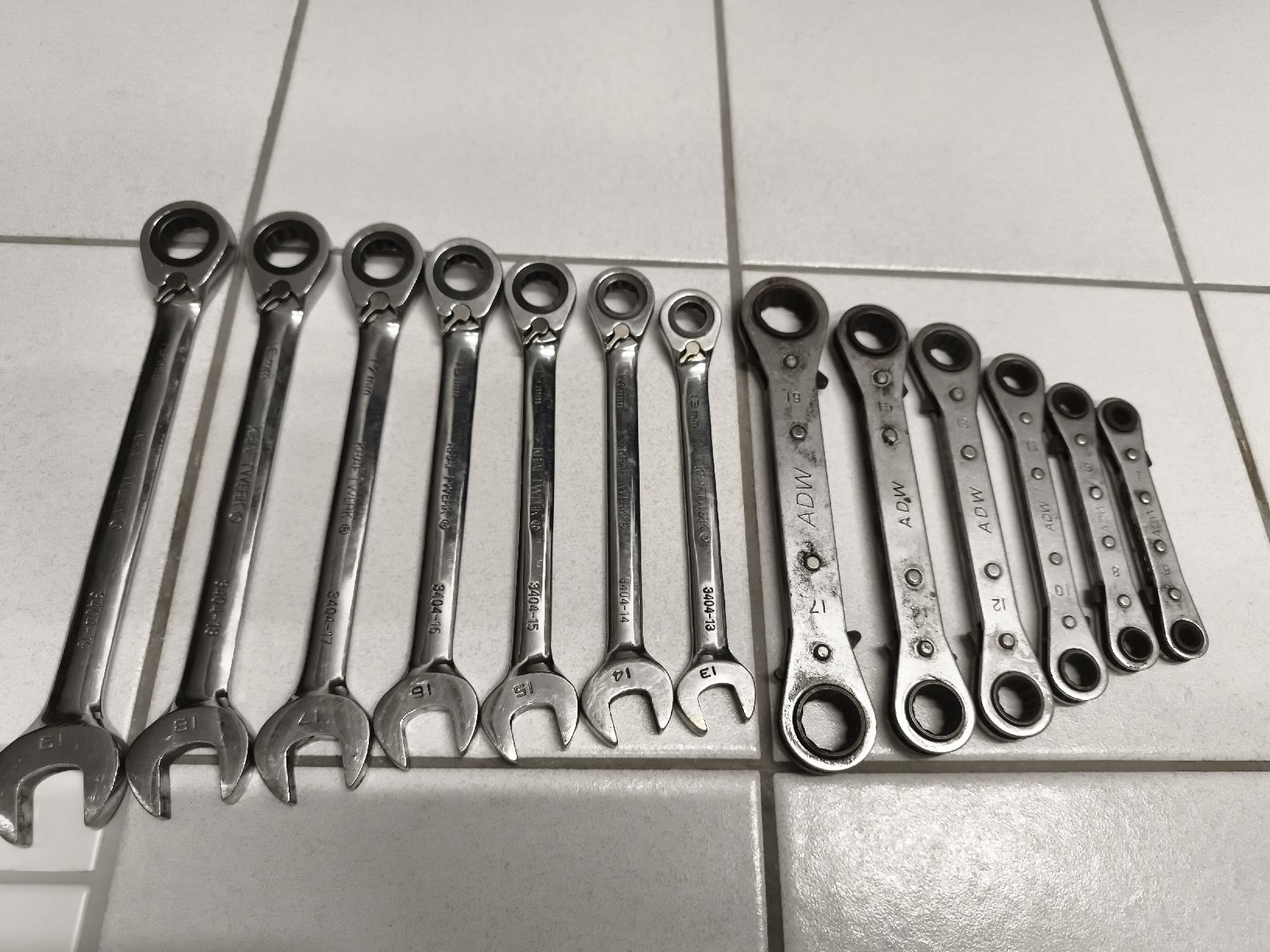Tutti gli attrezzi: Ratschenschlüssel Set 7-19mm – Usato da Urnäsch venduto da h5T4