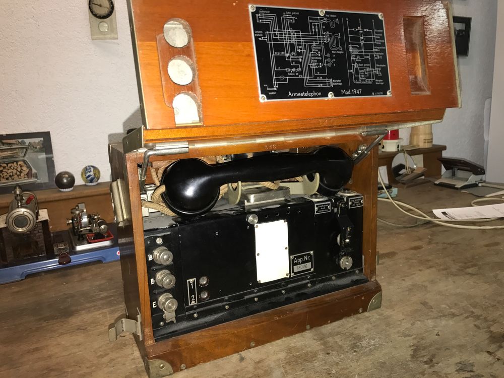 Armee-Telefon | Kaufen auf Ricardo