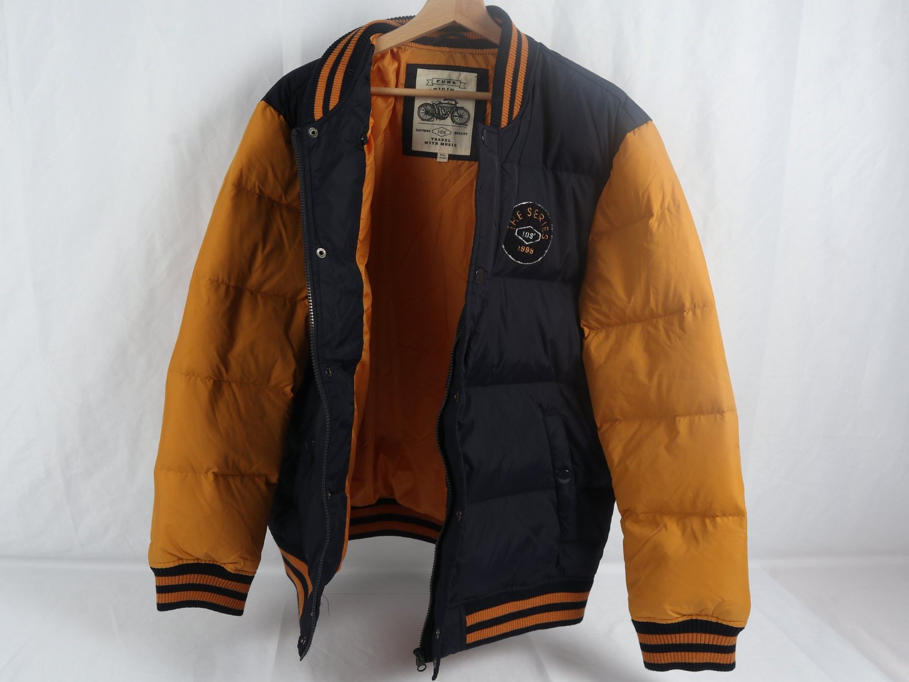 Jacken: FUNK ORIGINAL Winterjacke XXL – Gebraucht aus Steinen von Restwert_Steinen 3