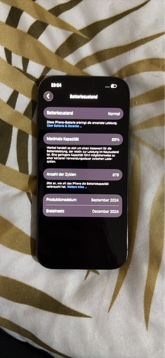 Apple Portables: iPhone 16 Pro 128GB – D'occasion à Heerbrugg par Privat1581 3
