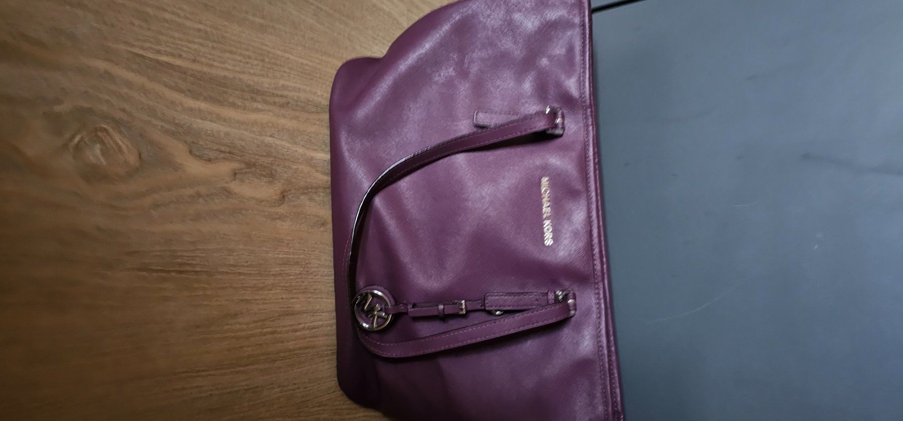 Michael Kors Sacs femmes: Michael Kors Shopper - Lila – D'occasion à Bleienbach par Rockstar33 1